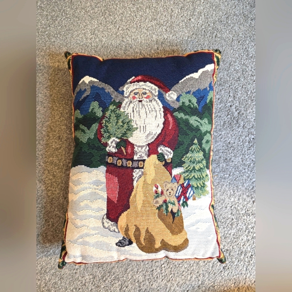 Vintage Tapestry Santa Christmas Accent Pillow Decor Holiday